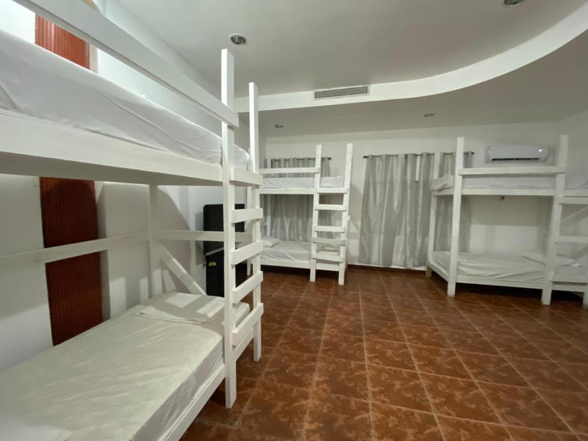 Beach Dorms San Juan Exteriér fotografie