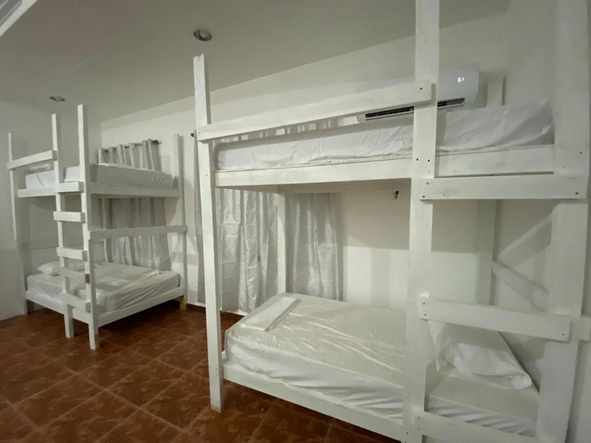 Beach Dorms San Juan Exteriér fotografie